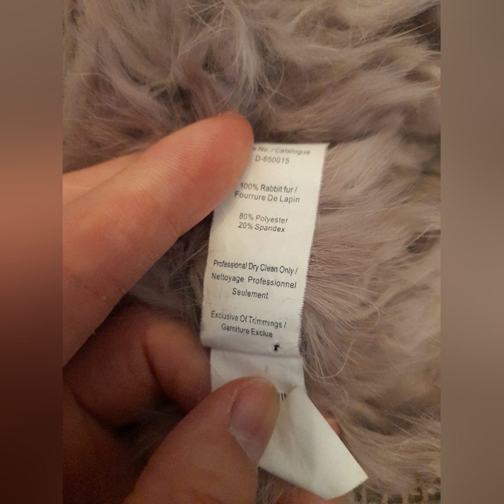 Danier Rabbit Fur Gaiter Scarf - Picture 9 of 10